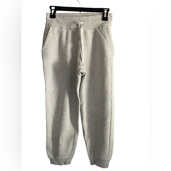 lululemon athletica Pants - Lululemon Athletica Women’s Light Gray Joggers Size 4